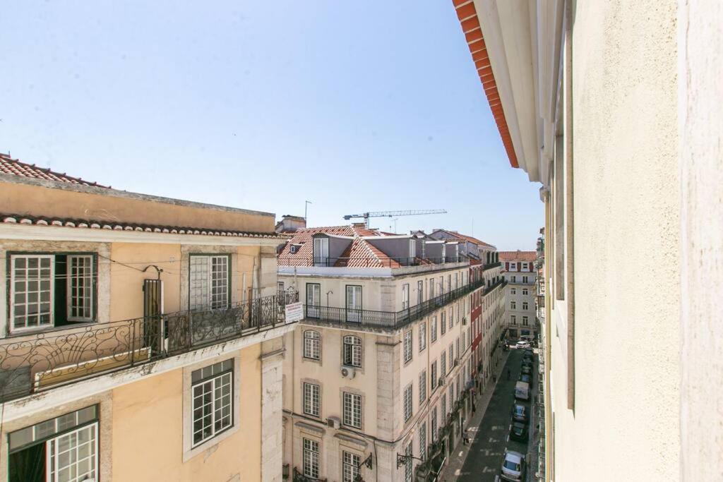 Made For The City Lovers- Urban Charm In Chiado Lisboa Exteriér fotografie
