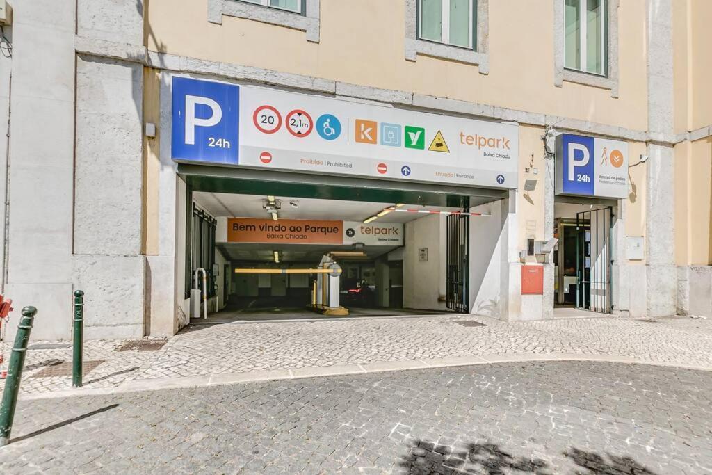 Made For The City Lovers- Urban Charm In Chiado Lisboa Exteriér fotografie